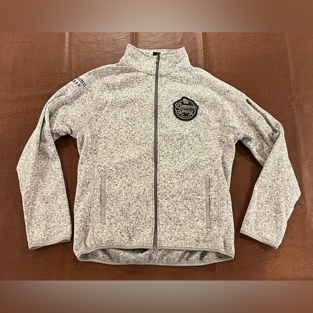 Diamond Spring Brewing Co. Women’s Full Zip Sweater - Size Large